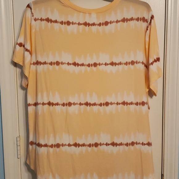 New Old Navy XXL shirt peach color - Picture 2 of 2